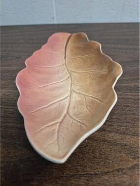 Royal Winton Vintage Leaf-Shaped Dish